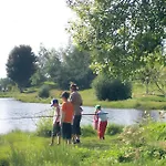 De La Pouciniere Nyaraló