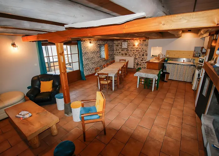 De La Pouciniere Holiday home *