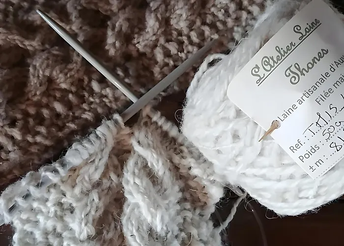 De La Pouciniere Saint-Sauves-d'Auvergne